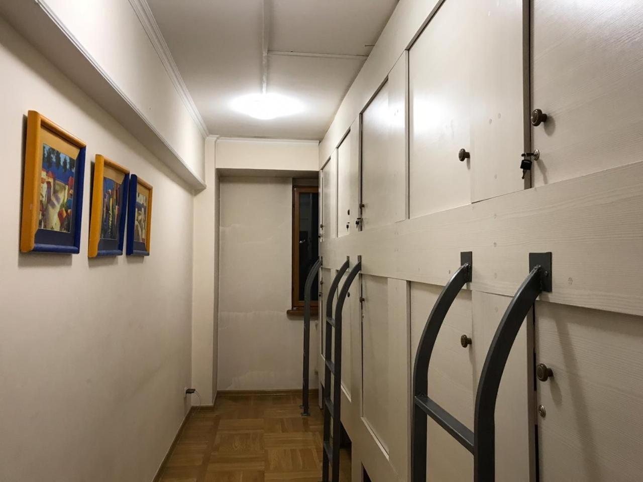 West Point Capsule Hostel Almati Kültér fotó